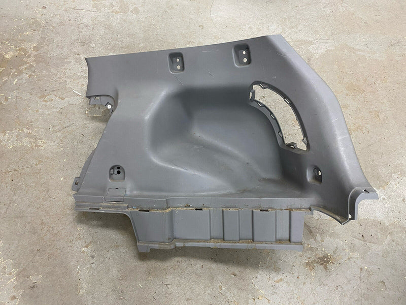 2009-2010 Pontiac Vibe Passenger Rear Interior Quarter Panel Trim OEM #3070E