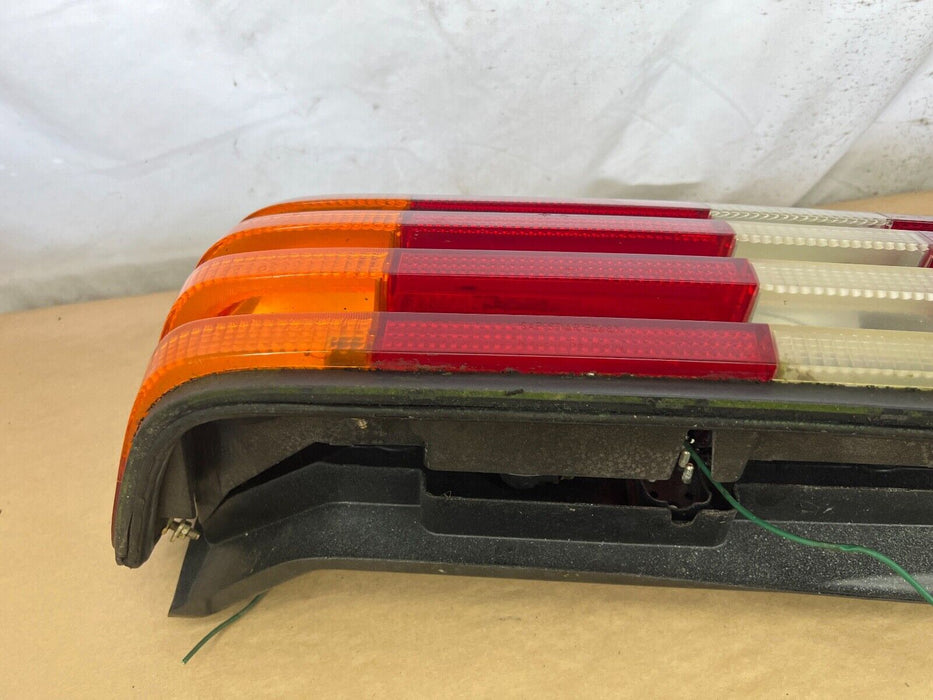 1979-1985 Mercedes 300SD W126 Left Rear Tail Light Assembly Lamp OEM #287EM