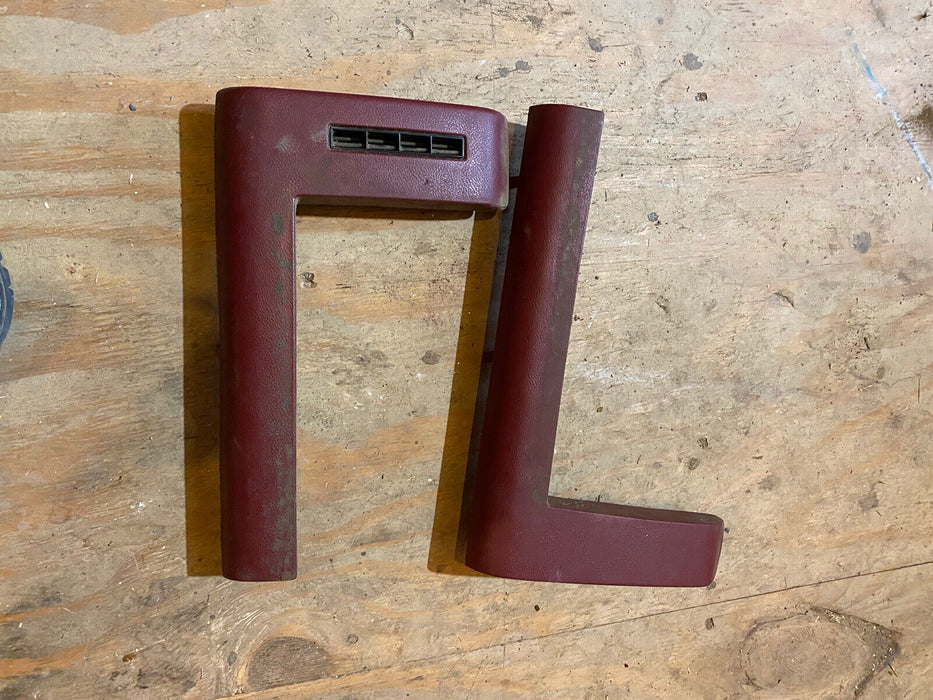 88-94 Chevy Silverado Yukon GMC C/K Speedometer Dash Trim Lower OEM Maroon #404E