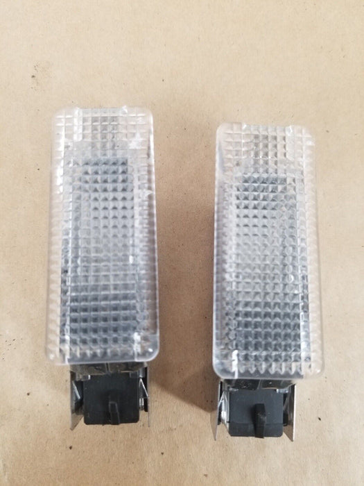 1992-1997 Volvo 850 850R Lower Dash Kick Panel Vanity Light Pair OEM #2926E