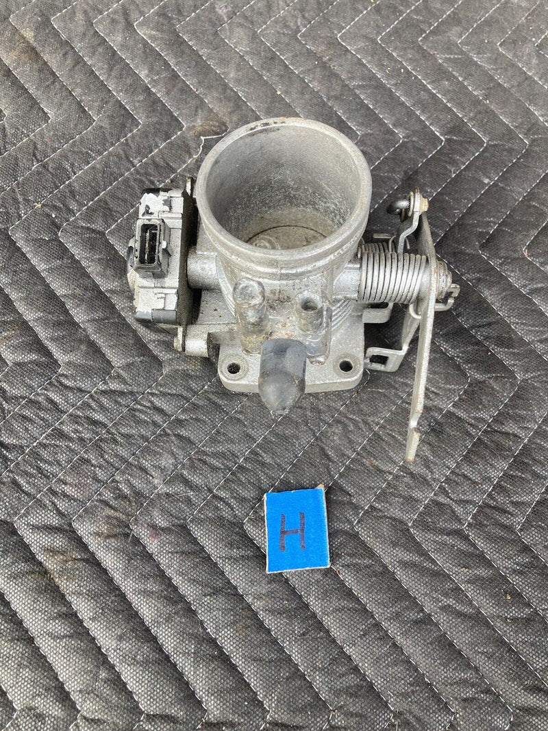 1982-1994 BMW E30 318i 325i 1285330 Throttle Body Intake Bosch OEM #2123M