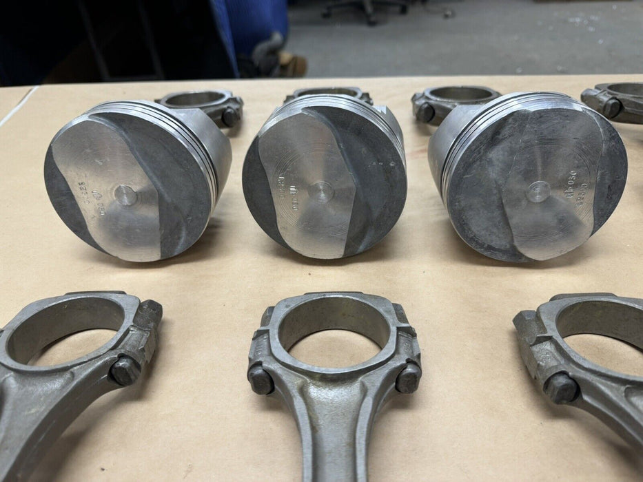 Chevy Corvette C3 Chevelle 396 427 Big Block L2300 Pistons & Connecting Rods GM