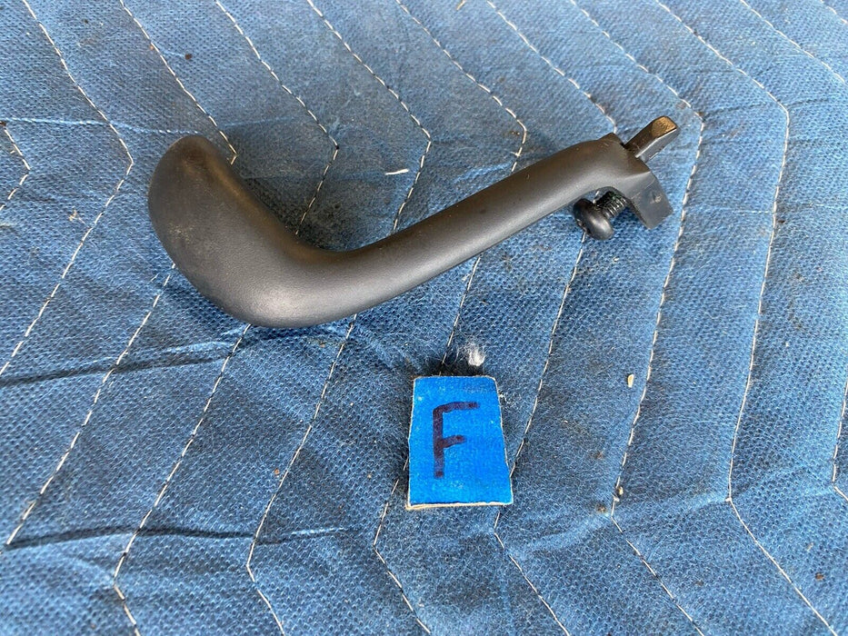 2001-2004 Chrysler 300M Interior Door Grab Handle Pull Right Or Left #47MC