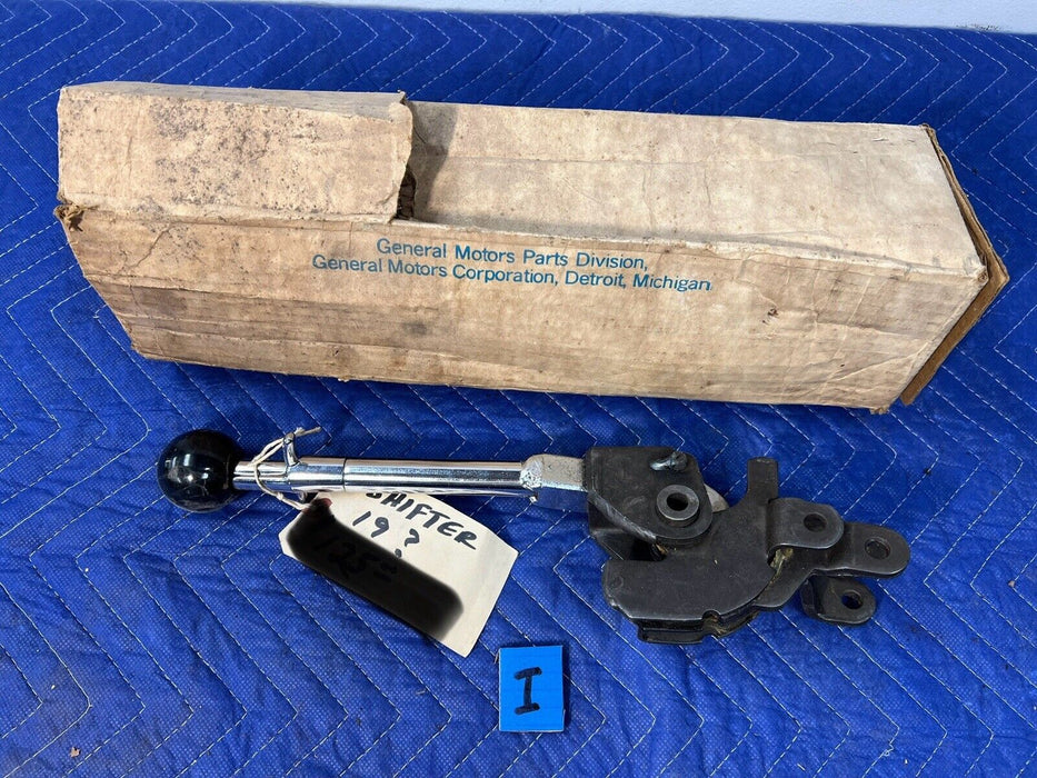 1968-1976 Corvette C2 C3 GM Manual Trans Shifter Assembly 3960609 NOS #3313E