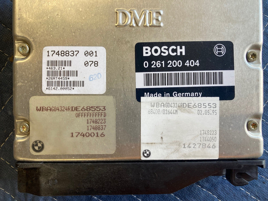 1986-1994 BMW 7 Series E32  0 621 200 404 Bosch ECU Computer Unit OEM #995M