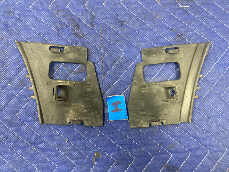 2004-2007 Volvo S60R S60 V70R Rear Bumper Mount 09484373 09484374 OEM #2957M