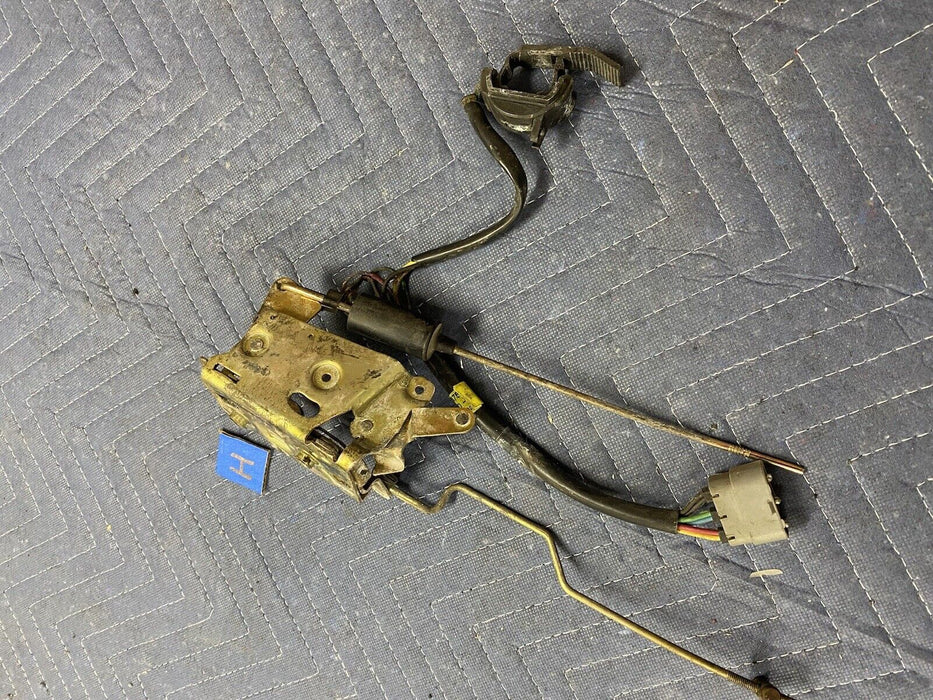 1983-1993 Volvo 240 Driver Front Power Door Lock Actuator 1307698 RARE #2172E