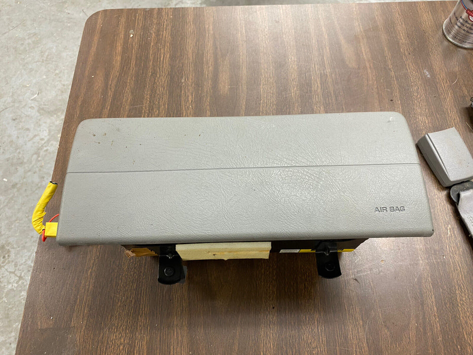 95-99 Chevrolet GM Chevy C/K Front Passenger Dash Module Gray OEM #1315E