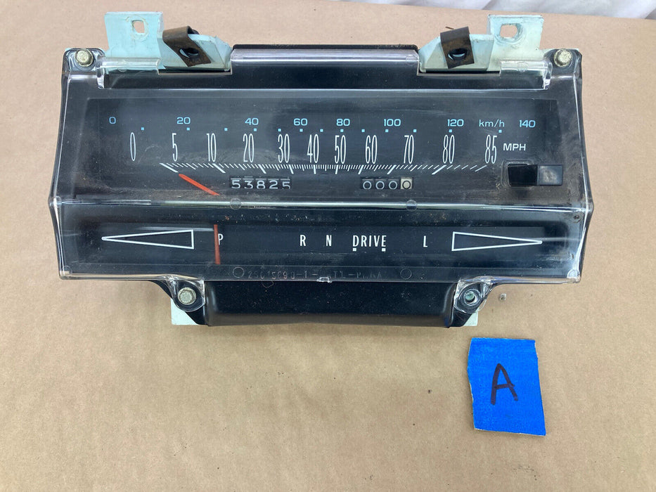 1976-1979 Cadillac Seville Gauge Instrument Cluster Speedometer Dash #1780M