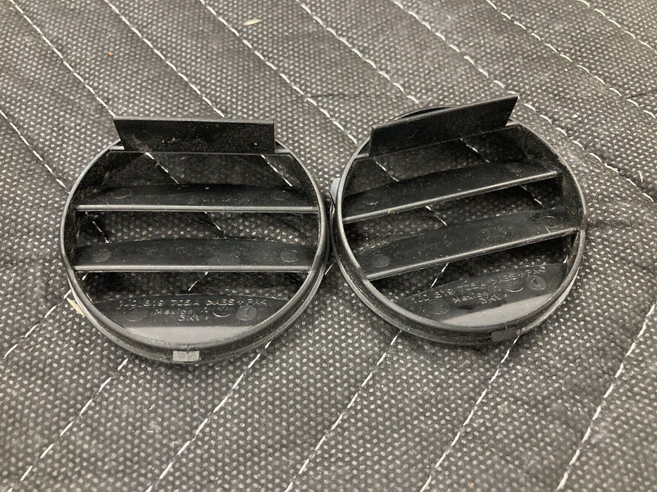 1999-2005 Volkswagen VW Jetta 1J0 819 705 A Dash Defrost Vent Air Pair #2404M