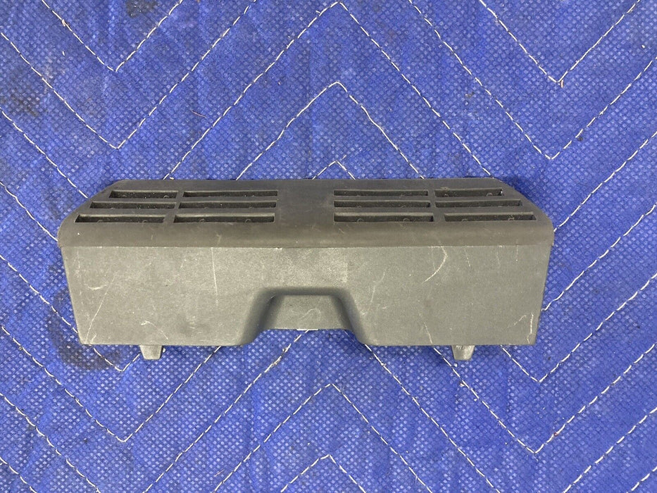 2004-2007 Volvo S60R V70R S60 Center Console Storage Compartment OEM #2820M