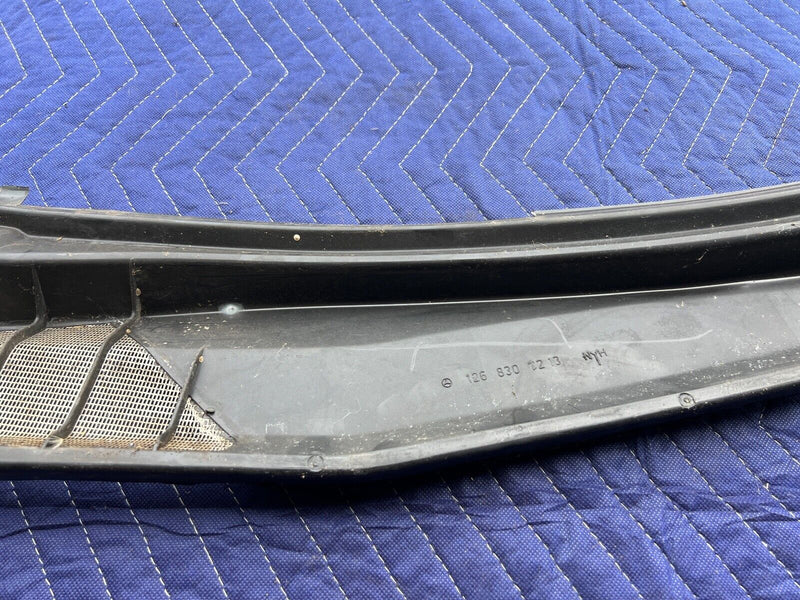 1979-1985 Mercedes 300SD W126 Wiper Cowl Shield Trim Cover 1268300113 OEM #362EM