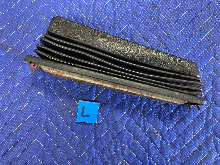 1984-1991 BMW 318i 325i E30 E Brake Boot Cover Rubber Emergency OEM #2668M