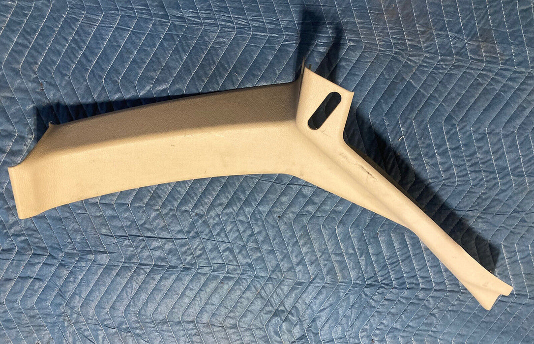 1998-2000 Volvo V70R V70 OEM C Pillar Tan Trim Passenger RH Side Plastic #269M