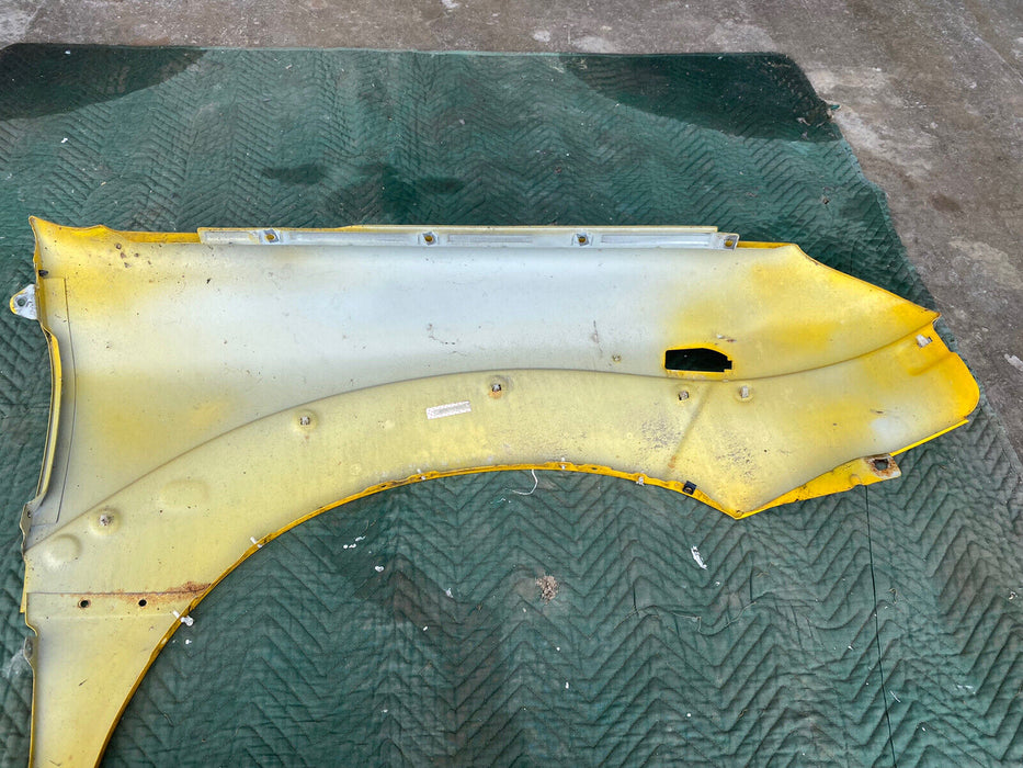 99-01 Left Front Fender Driver Side ISUZU VEHICROSS Yellow #617E