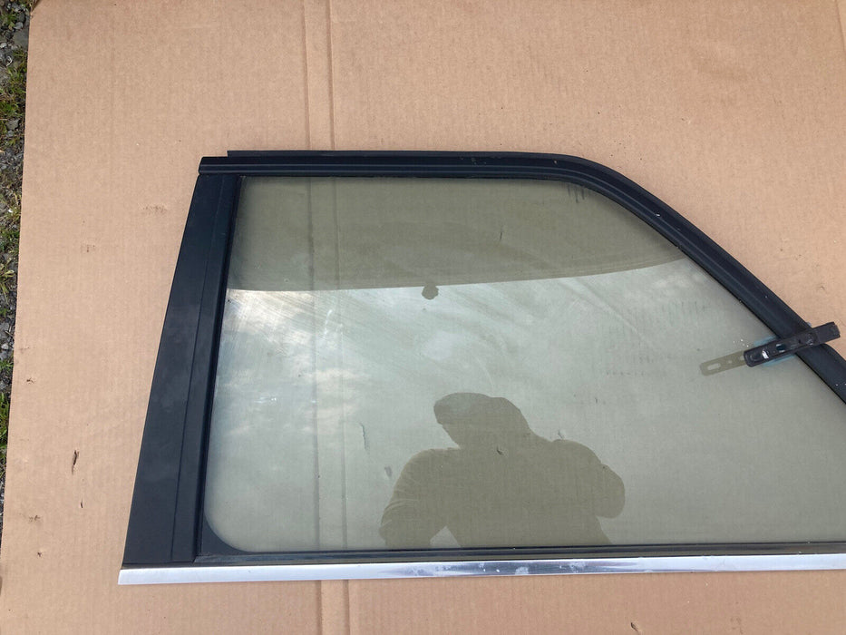 1982-1994 BMW E30 318i 325i Rear Left Pop Out Window Glass Coupe LH OEM #2235M