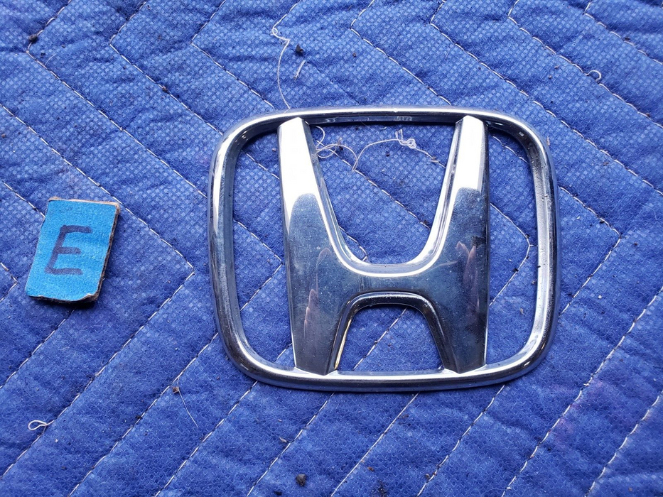 2003-2006 Honda Element H Badge Emblem Insignia Gille Rear Hatch Chrome #1062CN