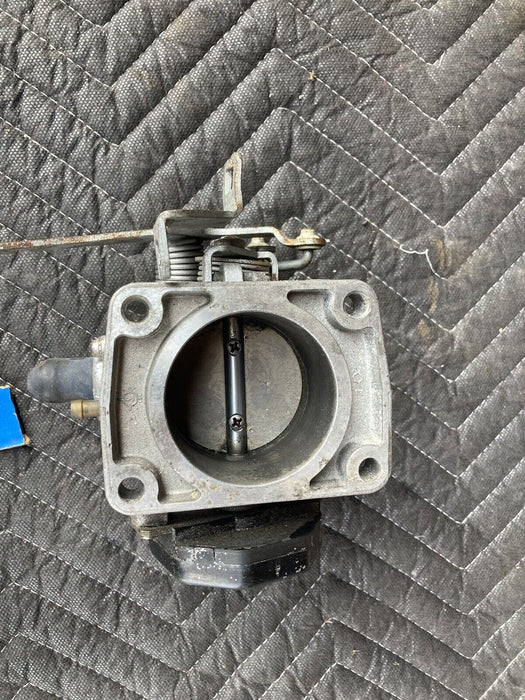 1982-1994 BMW E30 318i 325i 1285330 Throttle Body Intake Bosch OEM #2123M