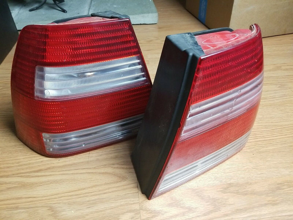 2001-2005 01-05 VW Volkswagen PAIR REAR TAIL LIGHTS TAILIGHTS RED OEM #146CN